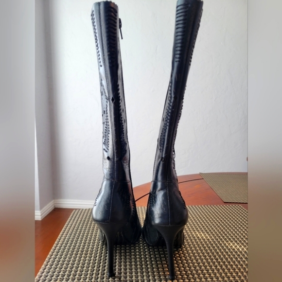 Steve Madden black leather boots 6s - Picture 3 of 7